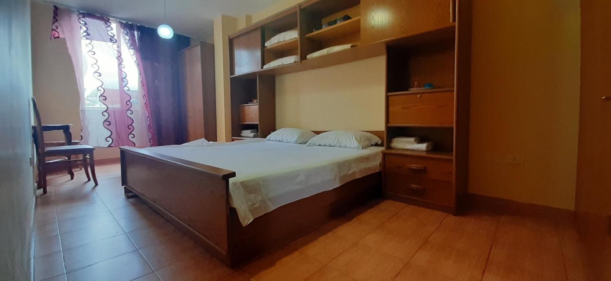 Enki'S Guesthouse Tirana Kültér fotó