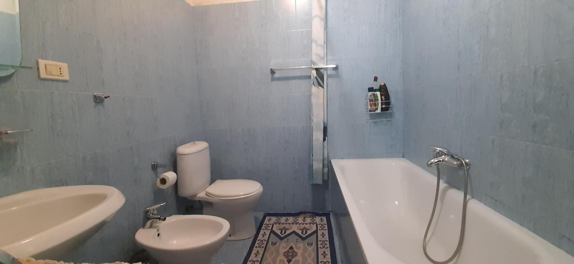 Enki'S Guesthouse Tirana Kültér fotó